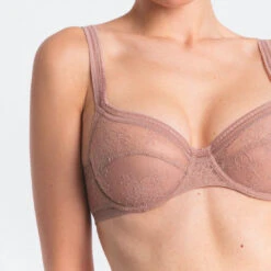 MAISON LEJABY Miss Lejaby Lace Wired Bra