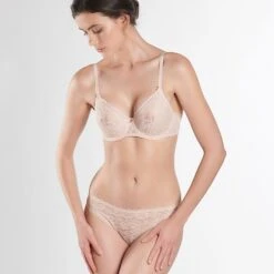 Aubade Rosessence Lace Brief -Maison SL Store 2baa820a c8a8 4c0f b2df bafb19ad3003