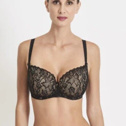 Aubade Rosessence Wired Molded T-Shirt Bra -Maison SL Store HK04 NOIR 2