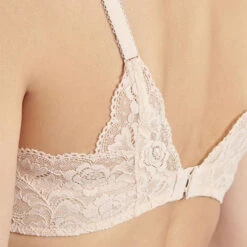 Aubade Rosessence Seamless T-Shirt Bra -Maison SL Store HK09 02 NETE 5