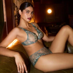 I.D. Sarrieri Venetian Glass Wired Plunge Bra