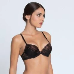 Lise Charmel Charme Secret Luxury Padded Plunge Bra -Maison SL Store J33 ACJ8933 ACJ0433 18075 vuesPortees 3 4DEVANT