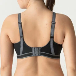 Prima Donna Sweater Wireless Padded Sports Bra -Maison SL Store PRIMA DONNA SWEATER SPORTS BRA BLACK