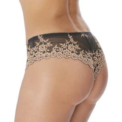 Wacoal Embrace Lace Thong -Maison SL Store Wacoal Lingerie Embrace Lace Ebony thong