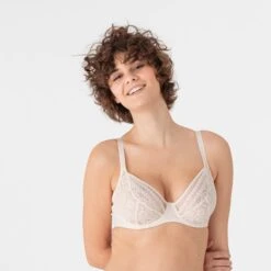 Maison Lejaby Daphne Wired Balcony Bra -Maison SL Store a04868aa f4d9 4041 b558 47e4ba9c486f