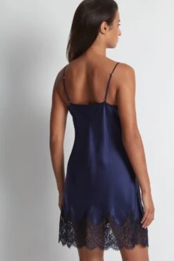 Aubade Toi Mon Amour Bridal Silk And Lace Short Nightdress -Maison SL Store aubade toi mon amour marine nightie p1073 10054 image