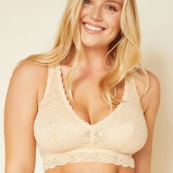 Cosabella Never Curvy Racerback Bralette 16 Cosabella Never Curvy Racerback Bralette -Maison SL Store cosabella never 1355 curvy racerback bralette vanilla notting hill london