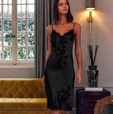 Marjolaine Phenix Silk And Lace Nightdress 6 Marjolaine Phenix Silk And Lace Nightdress - Image 4